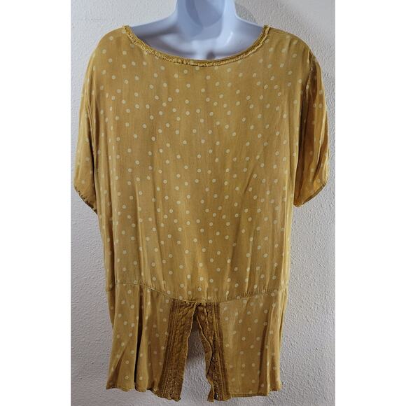 Christopher & Banks Gold Yellow Polka Dot Frayed Round Neck Top XL Lightweight - Picture 3 of 8